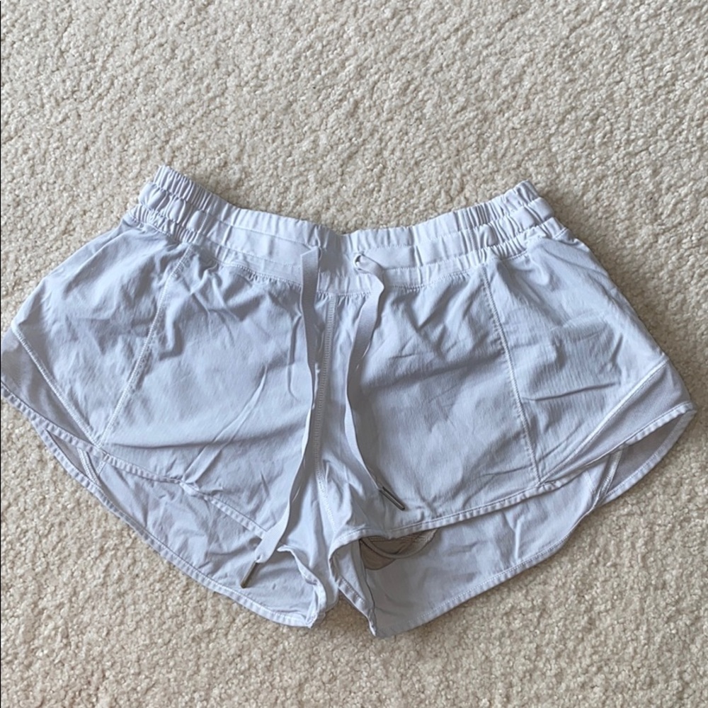 Lululemon Hotty Hot Short 1 2”
